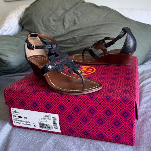 Tory Burch Chandler Wedge 50MM Wedge Sandal Black Size 8 in Box with Dust Bag - Picture 7 of 14
